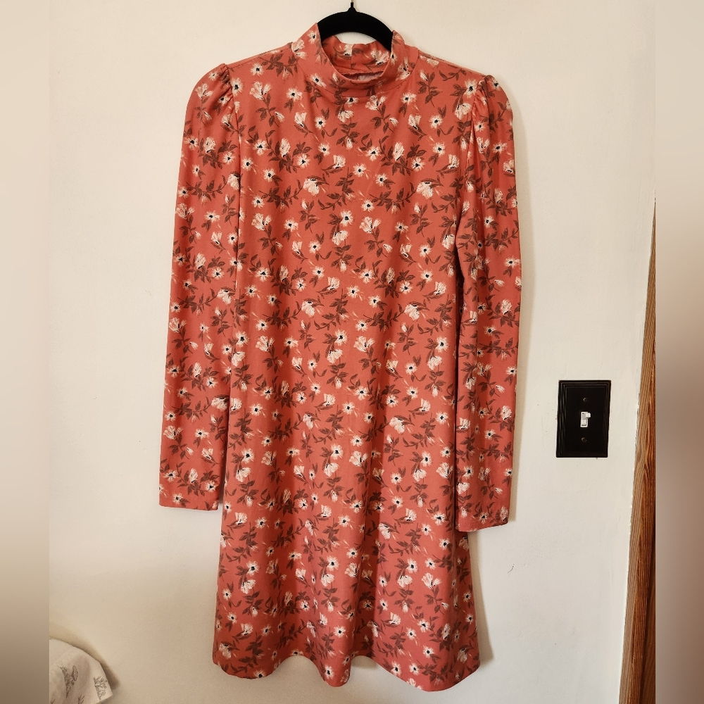 SO Pink Floral Mock Neck Long Sleeved Mini Dress Size M
